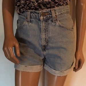 Levi’s shorts size 3.